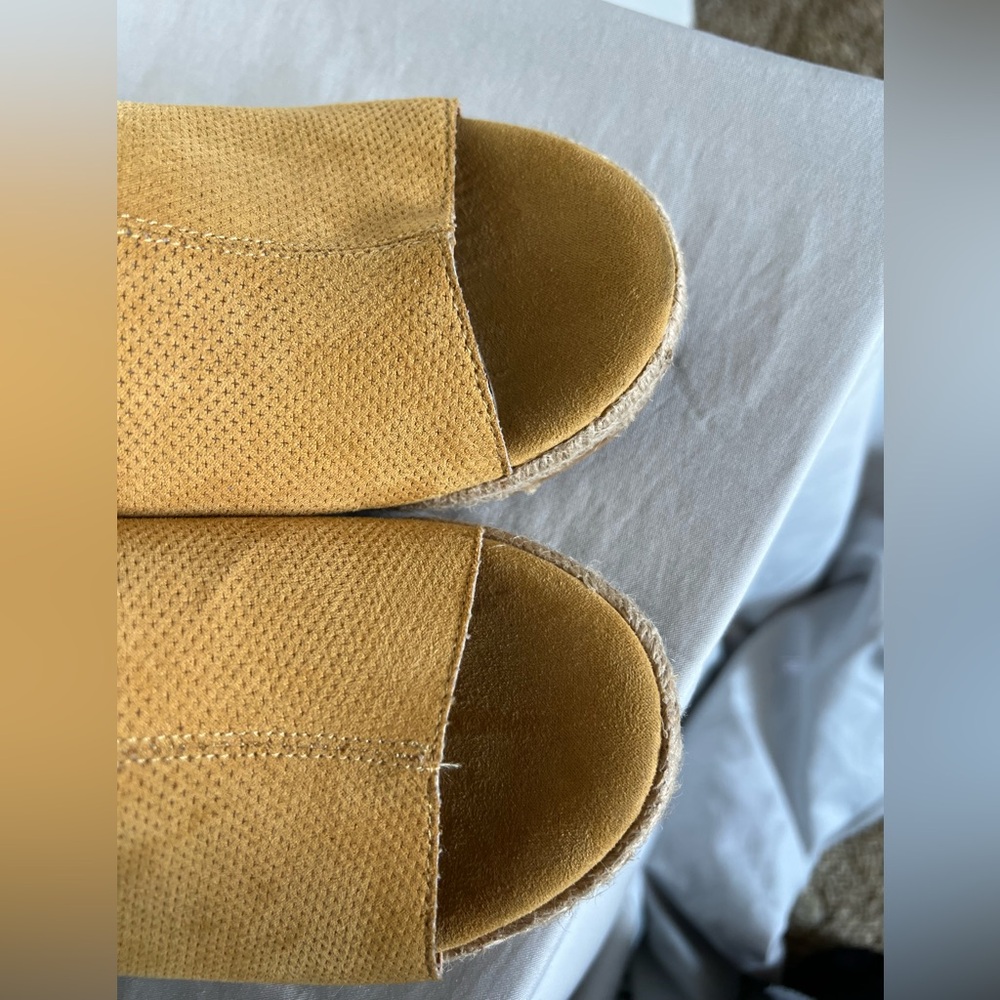 Torrid 9W Platform Espadrille Wedge Sandals - Picture 6 of 13
